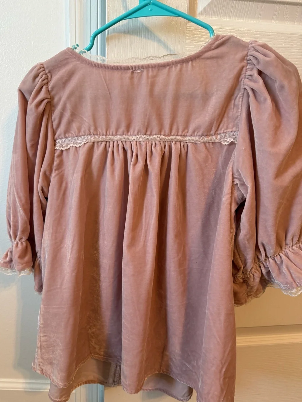 Free people Sz small nwt pink velvety blouse - Picture 6 of 7